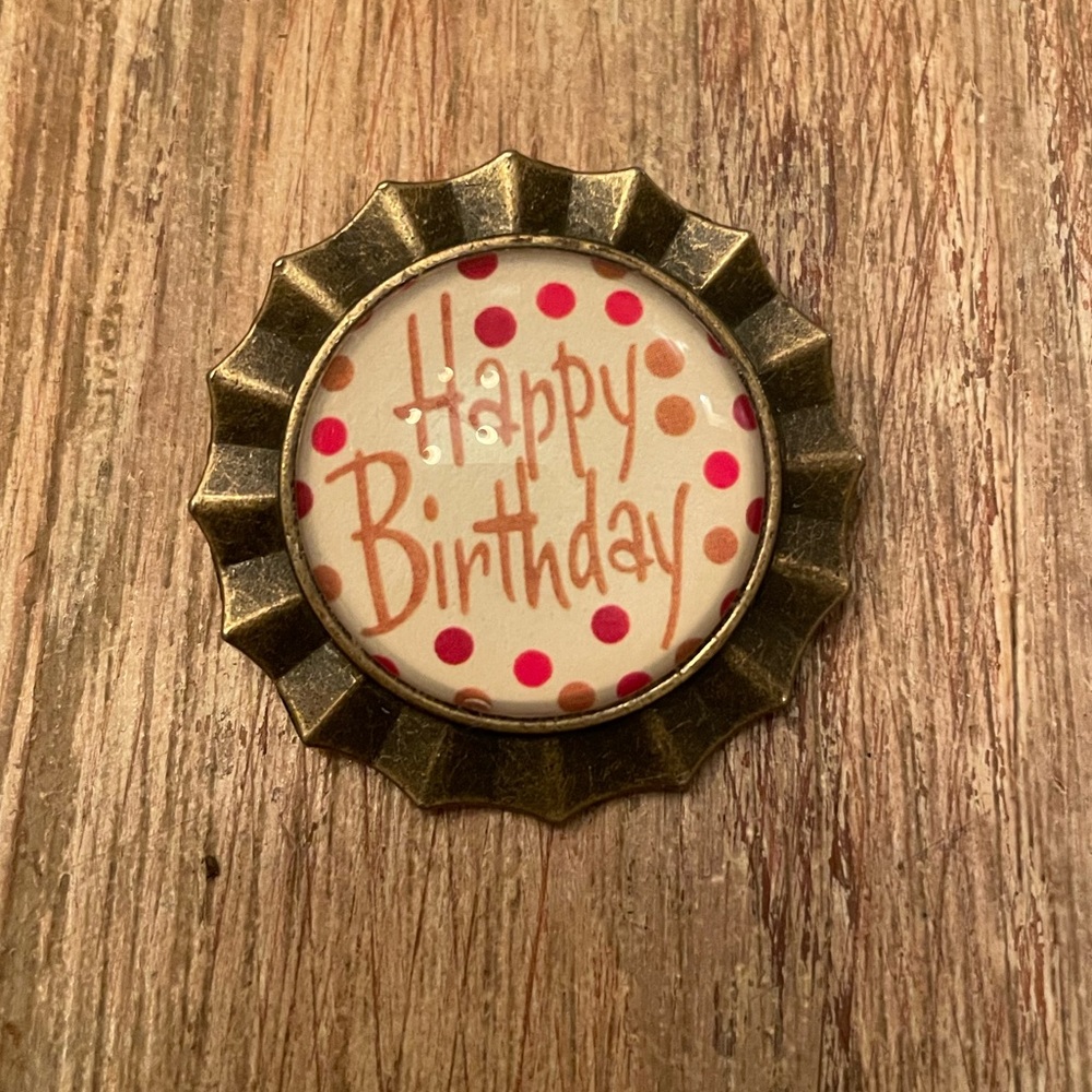 Cute “Happy Birthday” pin.